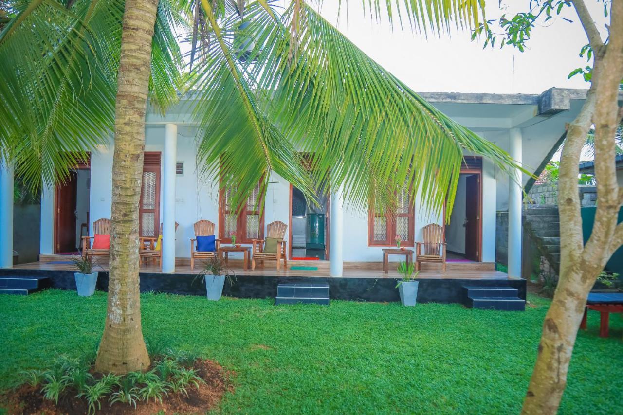 היקדואה Hasaranga Holiday House מראה חיצוני תמונה