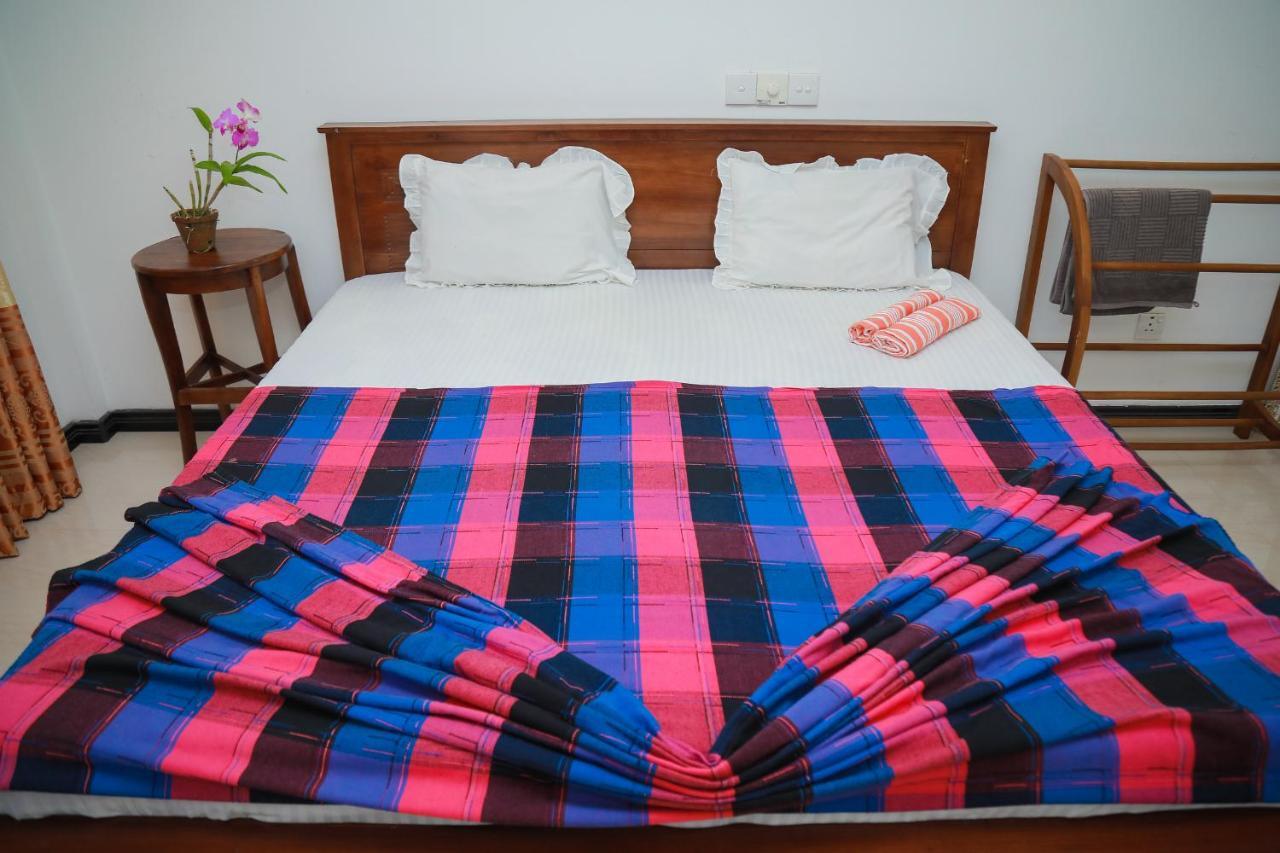 היקדואה Hasaranga Holiday House מראה חיצוני תמונה